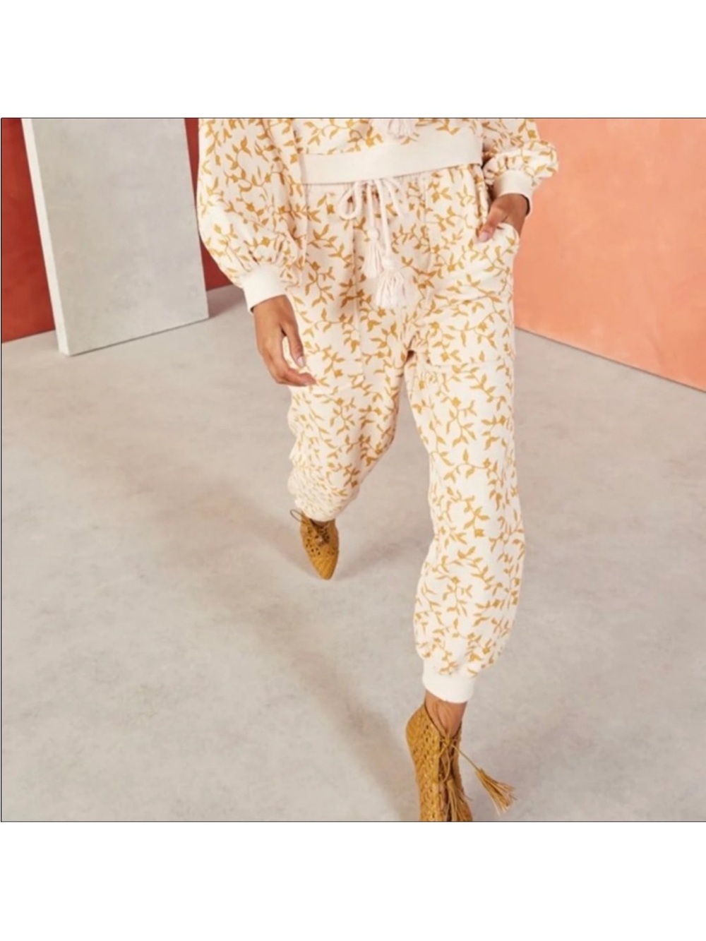 Woman’s Ulla Johnson floral rose print joggers Charley sweatpants bottoms lounge